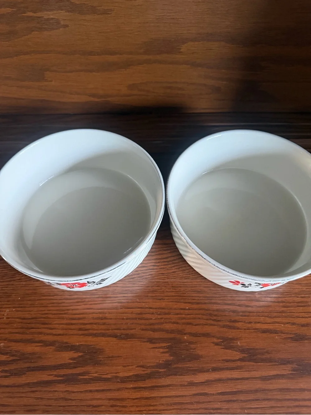 Vintage Hall’s Superior White Ceramic Floral Casserole Dish (Set of 2)